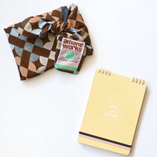 画像をギャラリービューアに読み込む, Lucky loops bandana